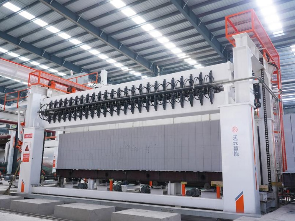 Dự án dây chuyền sản xuất gạch AAC công suất siêu lớn của Công ty TNHH Vật liệu Tường Huzhou Linghu Lingxin