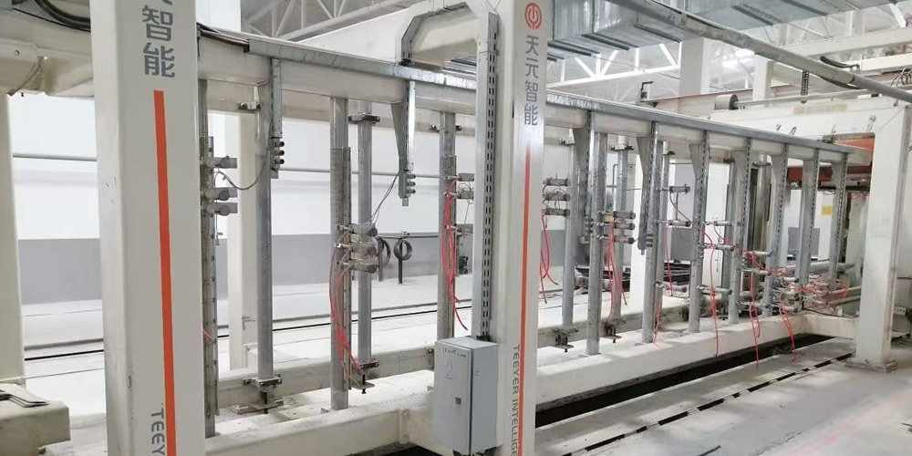 Model 4,8 m × 1,2 m của Teeyer có thể đáp ứng công suất từ 300 đến 1.000 m³/ngày, cho phép khách hàng linh hoạt điều chỉnh công suất sản xuất.