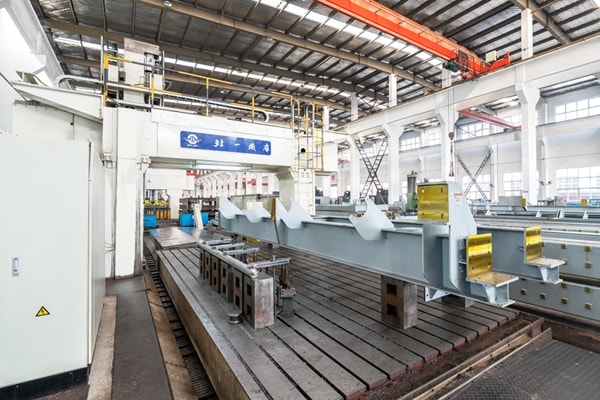 Trung tâm gia công CNC kiểu cổng